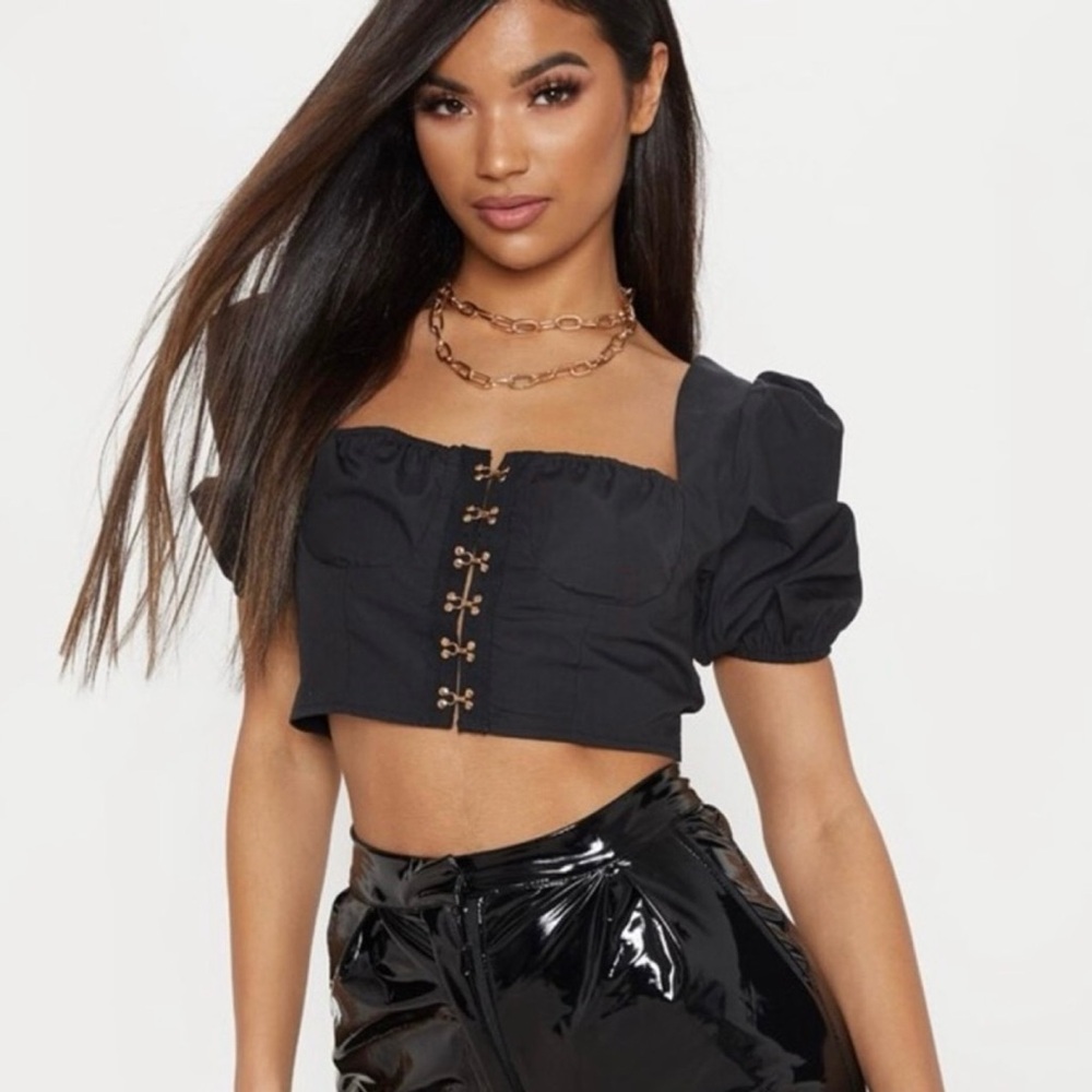 PrettyLittleThing Black Button Detail Crop Top